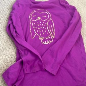 girls purple shirt